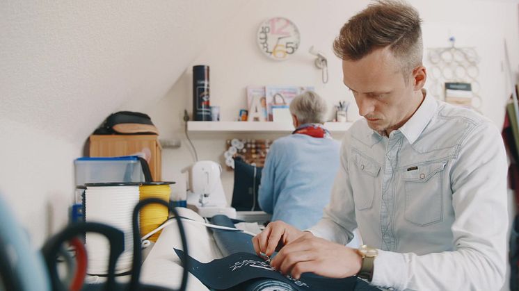 Factoring beutelfiziert - Webshop-Betreiber Jürn Helmers setzt auf Payment Services von Santander