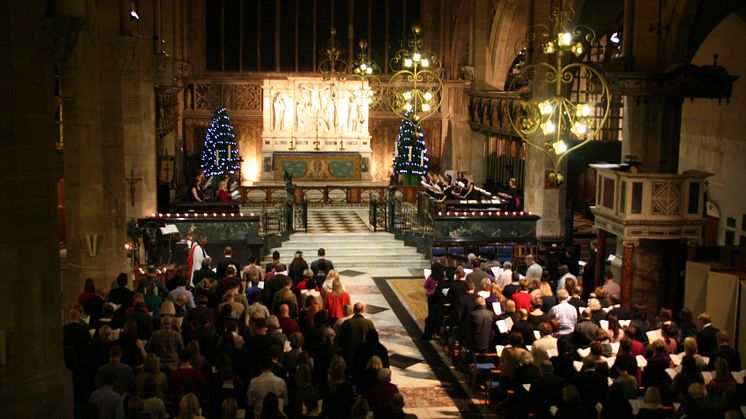 Local celebrities line up for Stroke Association Christmas carol service