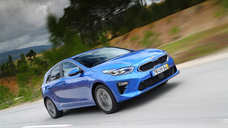 Kia Ceed 5d_Blue