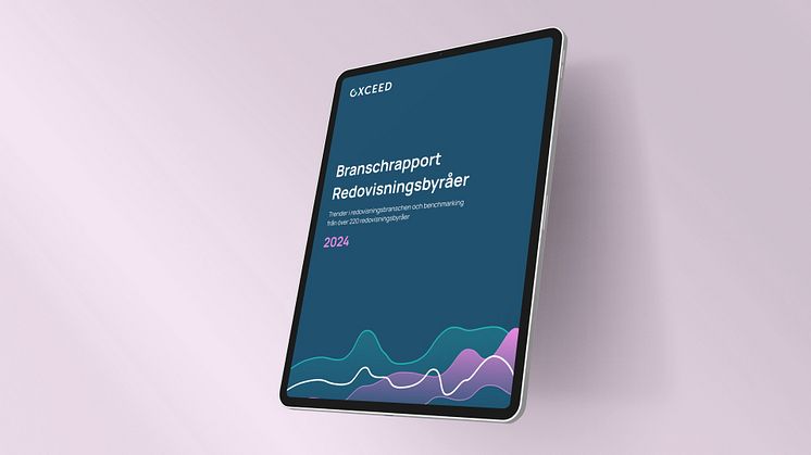 ipad-pro-render-mockup-floating-over-a-gradient-background-24473.jpg