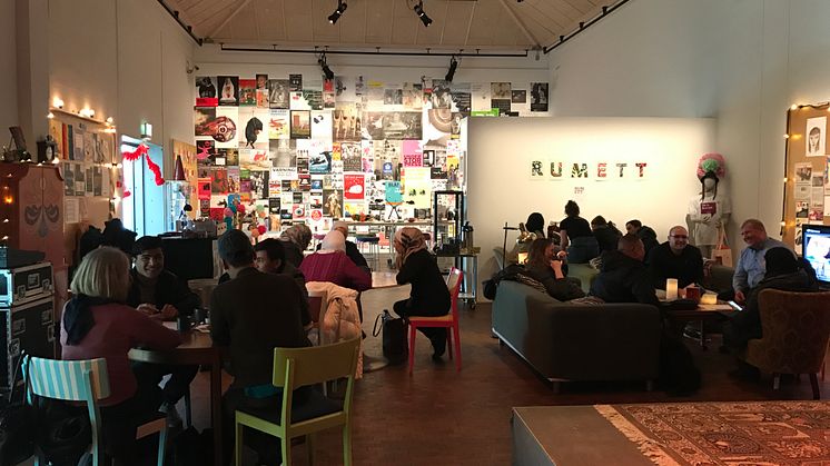 Fem olika språkcaféer på RumEtt