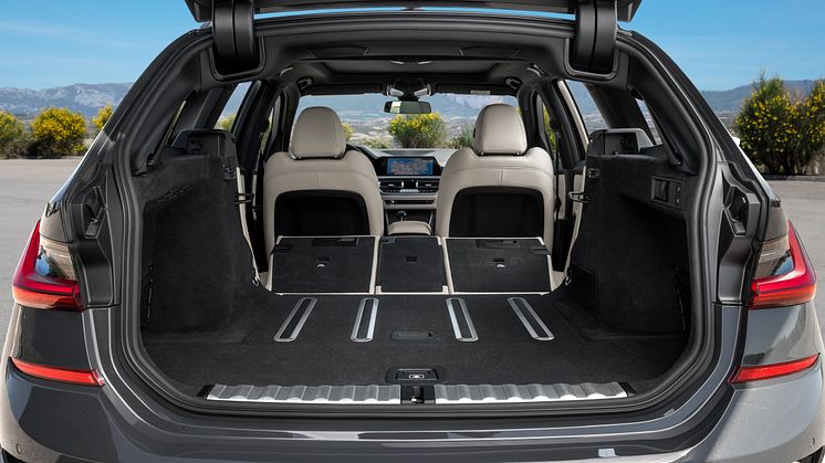 The new BMW 3 Series Touring - Model M Sport