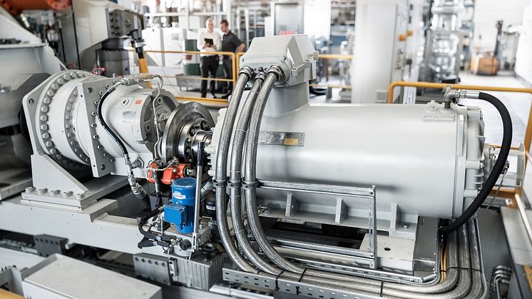 Industrial_gearbox_93094
