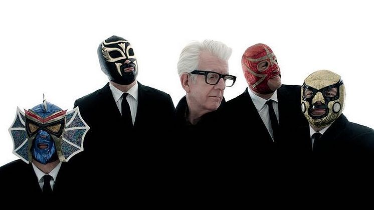 Nick Lowe & Los Straitjackets