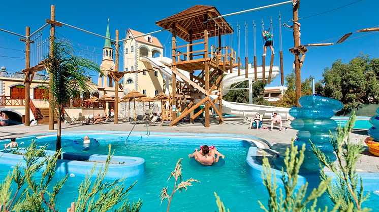 Fritidsresors Holiday Village Rhodos utsett till Greklands bästa familjehotell