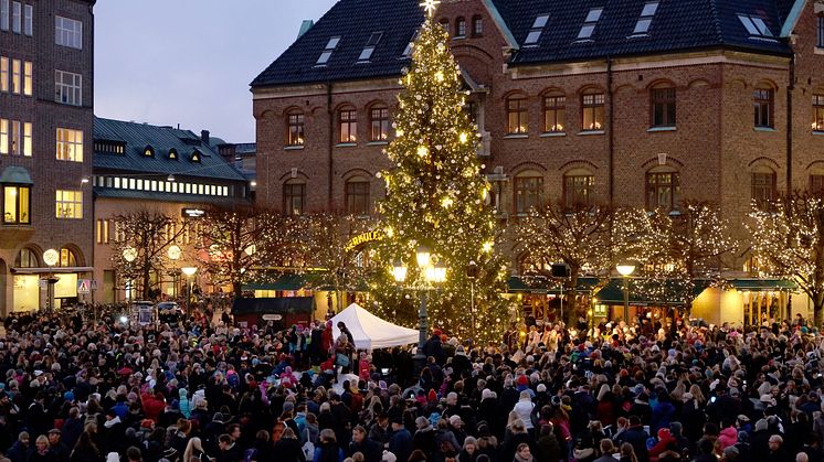Grantändning på Stortorget 2016.