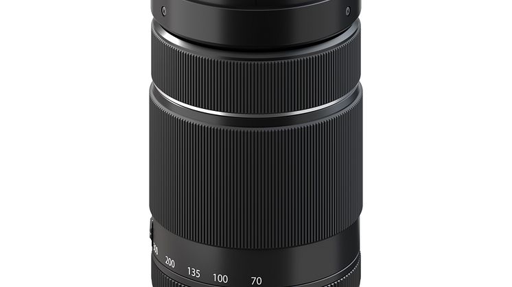 XF70-300_lensFront