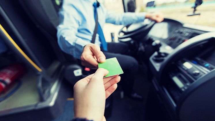 Tas hänsyn till faktorer som inkomst, utbildning och födelseland finns inget tydligt samband mellan yrke och dödlighet i covid-19, trots att bland annat taxi- eller bussförare är överrepresenterade bland de som dog i sjukdomen. Foto: Syda Productions