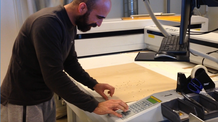 Arash Nilaky har nu arbejdet hos Mekoprint i seks måneder