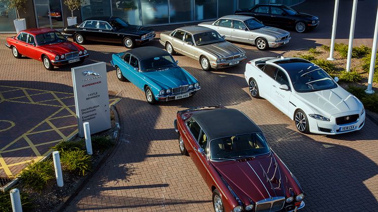 Jag_XJ_ Historic_Convoy_to_Paris_300918_003