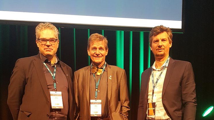 From left: Alfred Hanssen (moderator), Salve Dahle (Director Akvaplan-niva), Lionel Camus (Leader GLIDER project)