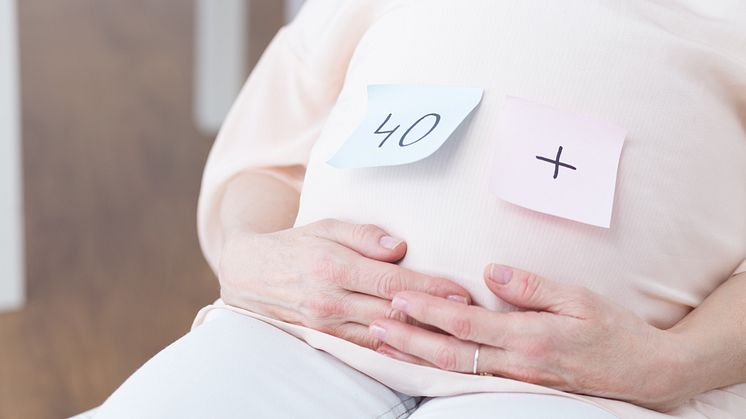 Allt fler kvinnor i åldern 40 år och uppåt föder barn. Foto: KatarzynaBialasiewicz/iStock