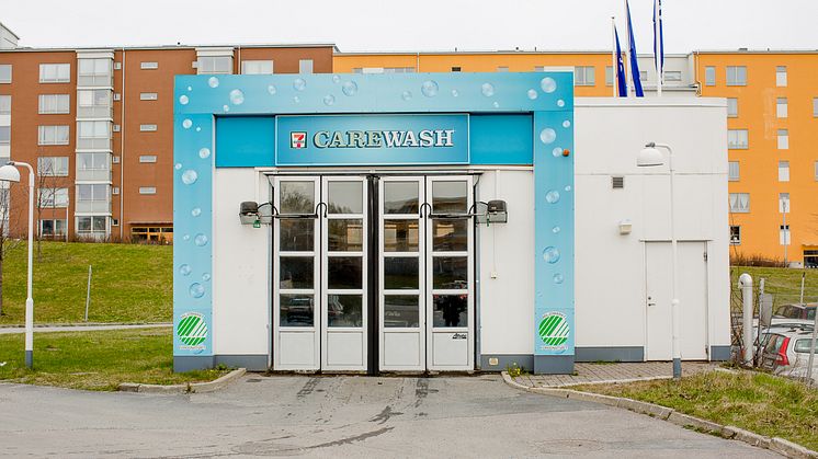Shell/7-Eleven är den kedja i Sverige med flest Svanenmärkta biltvättar.