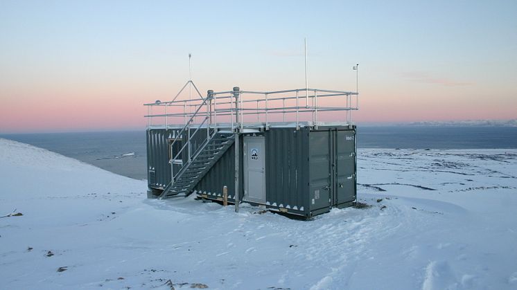 Provtagningsstationen Andøya, Norge, på vintern. Foto: NILU