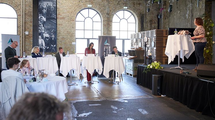 Jordbrugsteknologstuderende Michelle Nielsen på scenen til landsfinalen