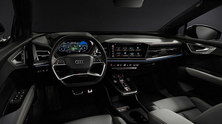 Audi Q4 e-tron interiør med touchbetjening på rattet