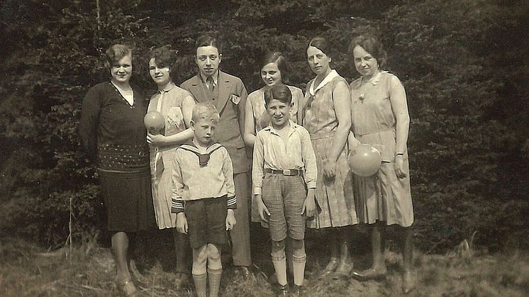 Eddie_and_family_1932_(c) privat.jpg