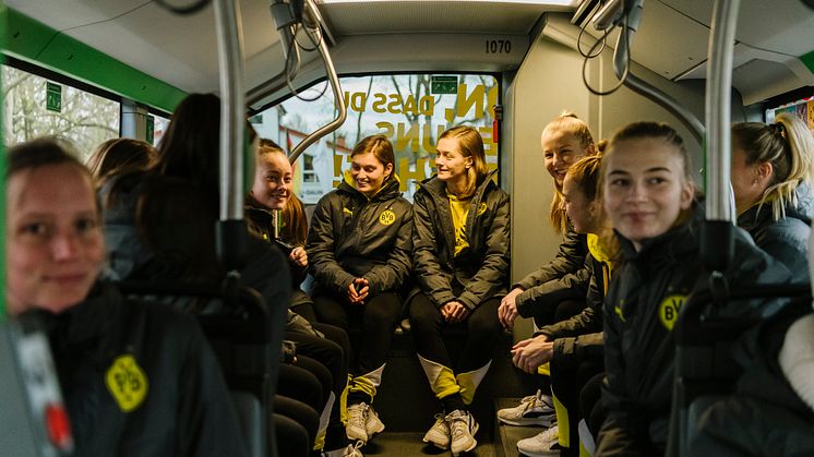 BVB Frauenbus powered by 21