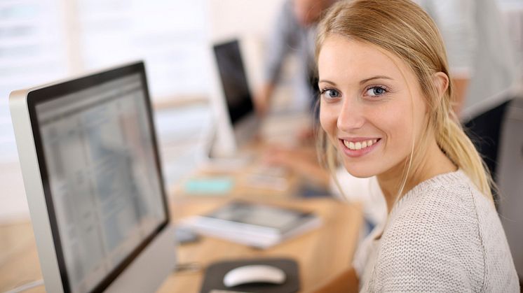 SupportCenter Plus integreras med Microsoft Teams och får AI-assistent