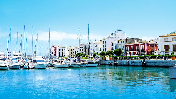 Nyhet sommaren 2014: Direktcharter till trendiga Ibiza och okända Formentera