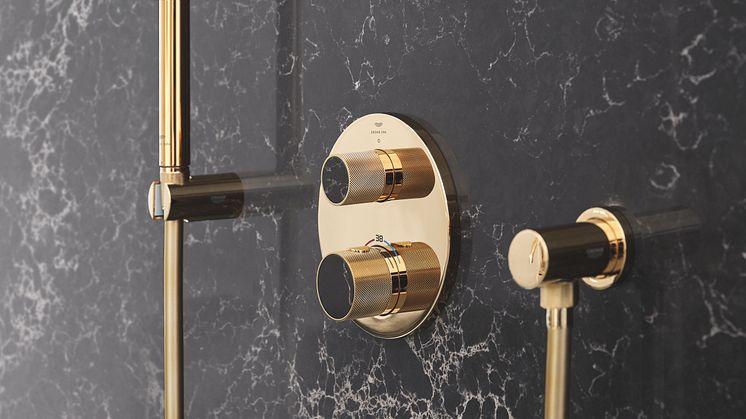 GROHE_Atrio Private Collection_shower system_Cool Sunrise_24396GL0_Mood 1