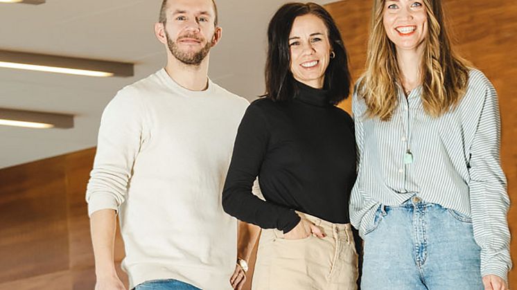 Andreas Eklund tillsammans med Jonna Valikainen och Camilla Neidemann som leder inkubatorverksamheten på Go Business. 