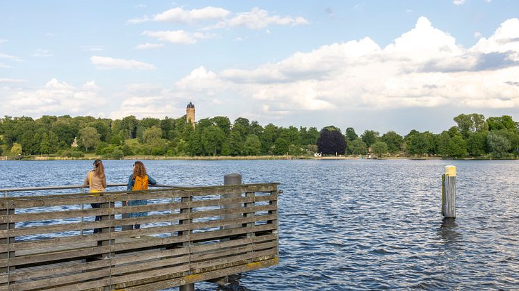 Am Ufer der Havel mit Blick auf den Flatowturm (Foto: PMSG André Stiebitz)