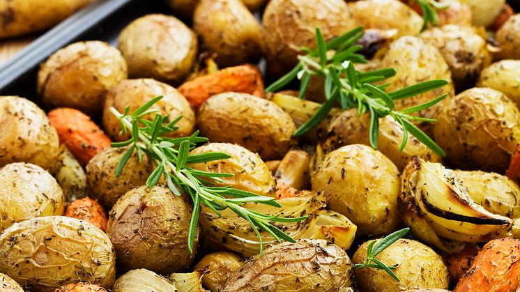 Månadens recept juli - Rostad örtig potatis