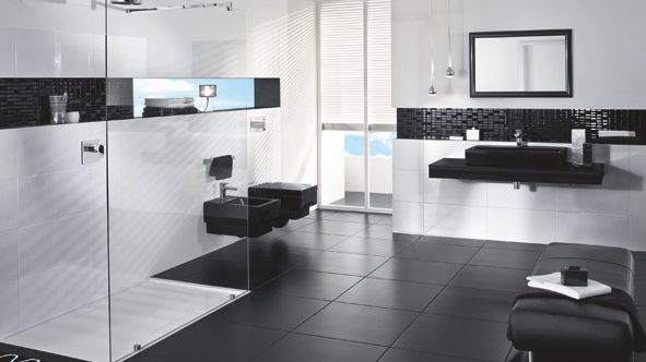 Helsvart badrum med Memento från Villeroy & Boch 