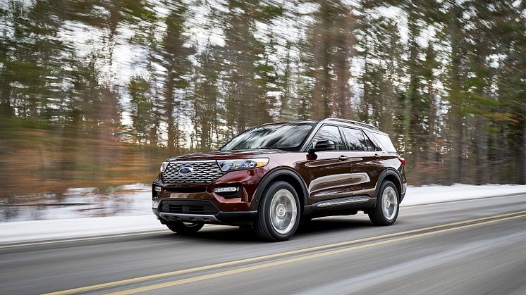 5-Ford-Explorer-Platinum