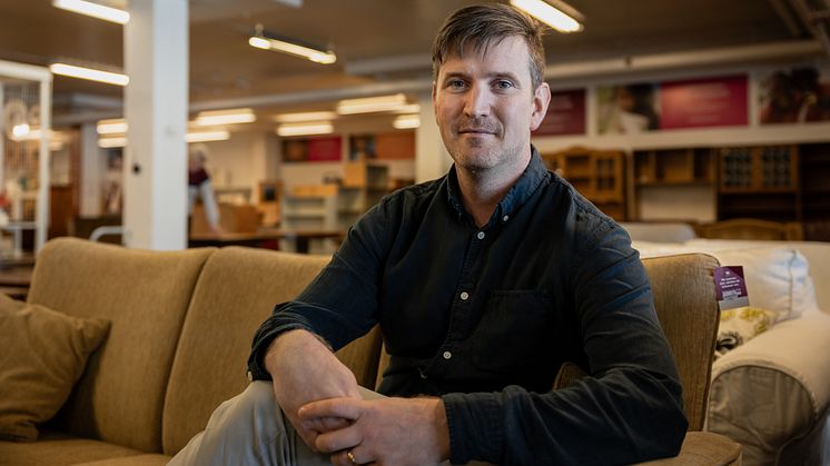 Jerker Sandell är den som i sommar tar över som ny verkställande chef för Erikshjälpen Second Hand.