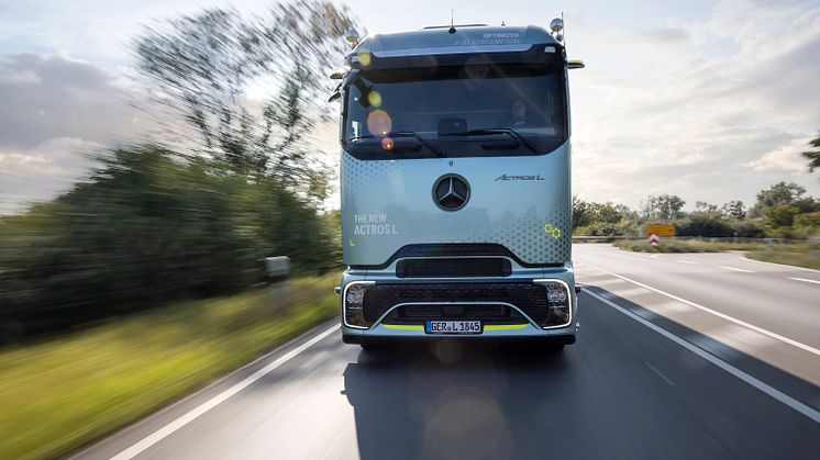 Nya Mercedes-Benz Actros L 2024 med ProCabin