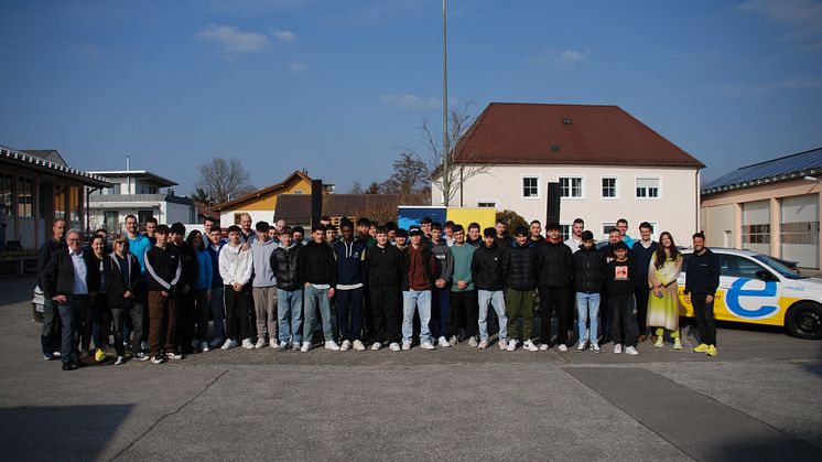 Bayernwerk-E-Football-Turnier-Eggenfelden-Gruppenfoto