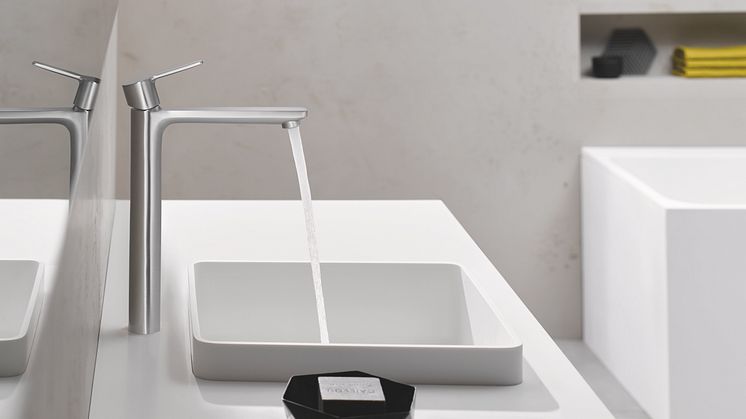 GROHE_Lineare_SuperSteel_Milieu