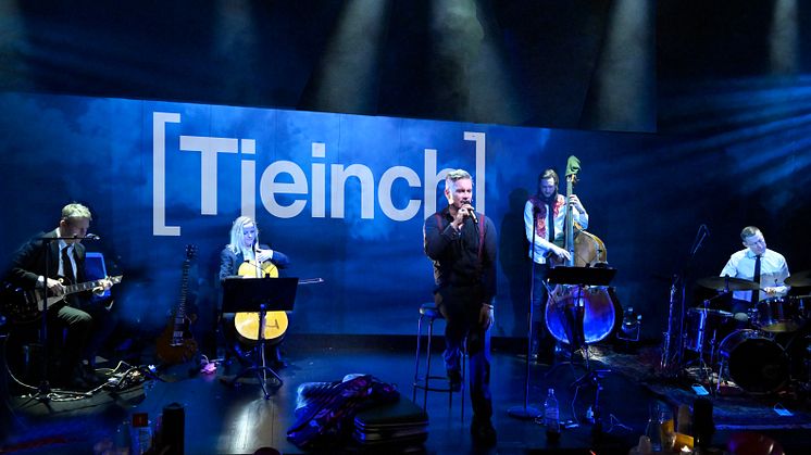 TJEINCH LIVE BAND