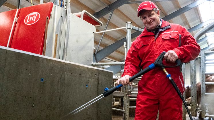 Åge Martin Kløverud, Eina, har nettopp installert et stasjonært anlegg.