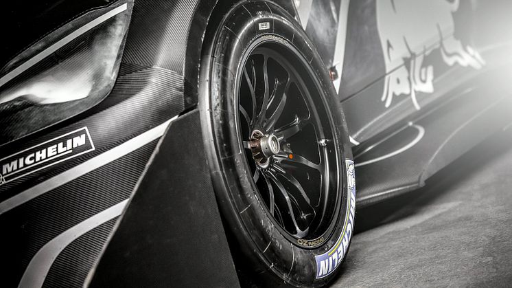 208 T16 Pikes Peak