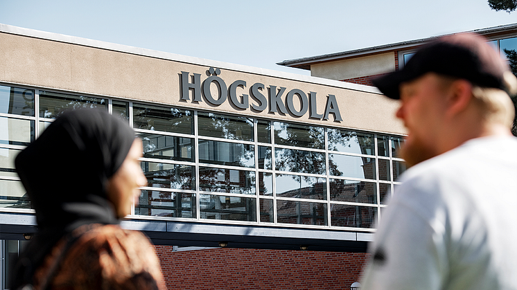 5 600 sökande till Högskolan Väst