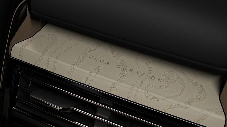 RRS_SV_25MY_03_Celestial_Vega_Ebony_Perlino_Leather_Detail_260624.jpg