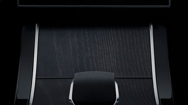 RR_Velar_24MY_Interior_12_010223
