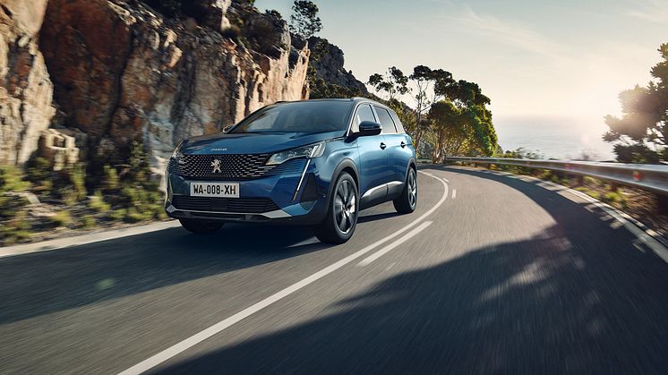 Nya Peugeot 5008 SUV