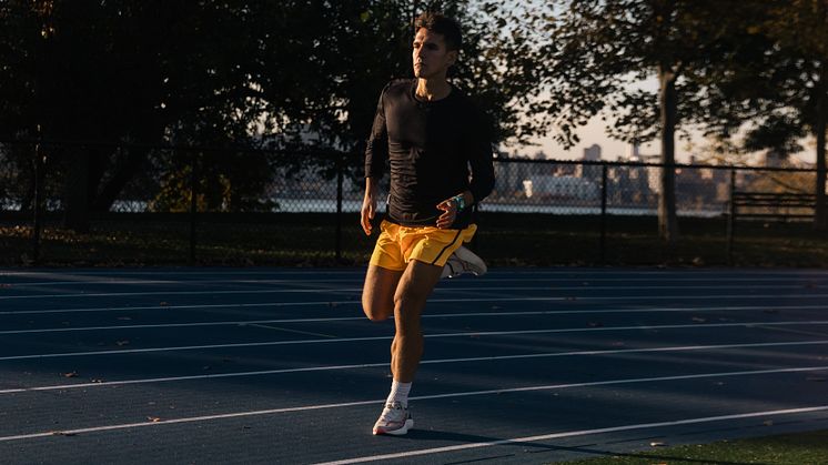 Den senaste mjukvaruuppdateringen innehåller automatiska övergångar vid multisport, sömncoach och mer. 