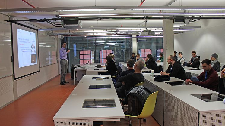 Mehr als 300 Schülerinnen und Schüler beim 6. Fachtag Informatik am 24. Januar 2017 an der Technischen Hochschule Wildau