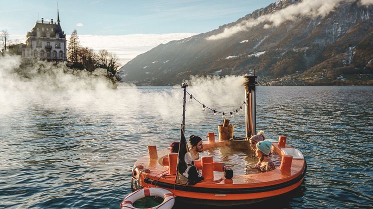 Iseltwald-Hot-Tug