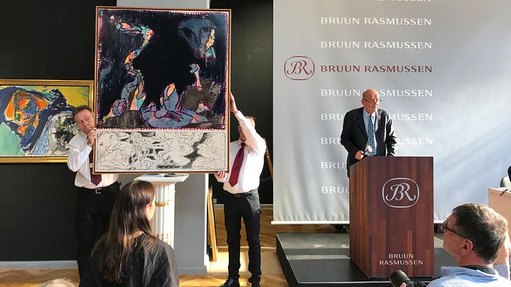 Pierre Alechinsky's work is here being sold for DKK 900,000 (€ 157,000 including buyer’s premium).