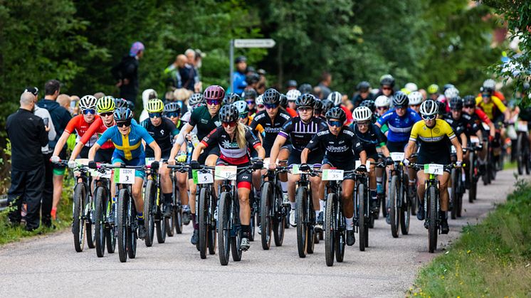 Från och med sommaren 2023 erbjuder Vasaloppet separata startgrupper för kvinnor i motionsklass i Cykelvasan 90 eller Cykelvasan Öppet Spår.