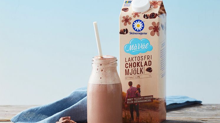 Genom att kombinera kakao med den naturliga sötman från laktosfri mjölk har Skånemejerier MåVäl tagit fram en näringsrik chokladmjölk, helt utan tillsatt socker eller sötningsmedel. 