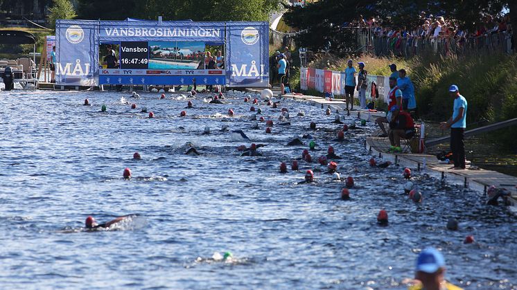 2018 blir Vansbrosimningen en del av Global Swim Series. Foto: Andreas Hansson