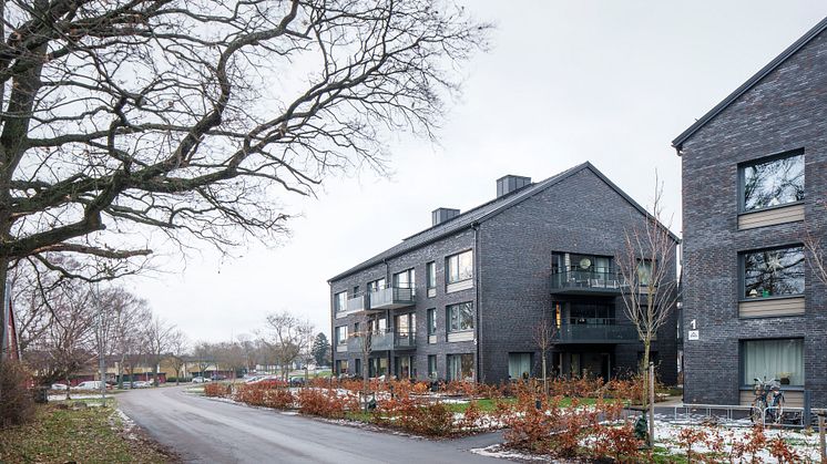 LINK Arkitektur står bakom de nya hyresrätterna på Lilla Klockgatan, som nu erhåller Bjuv kommuns arkitekturpris. Foto: Felix Gerlach