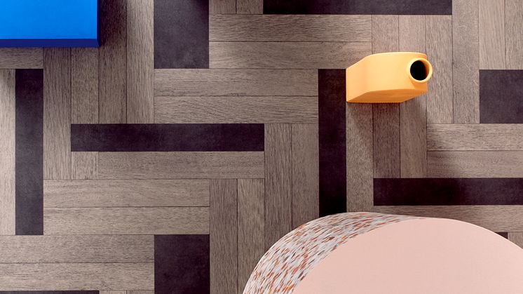 Sarlon & Modul'up 2021_9209 dark hybrid wood concrete_close-up